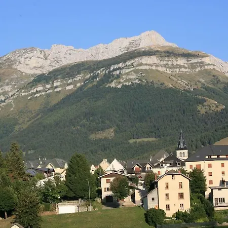Le Diamant Apartment
